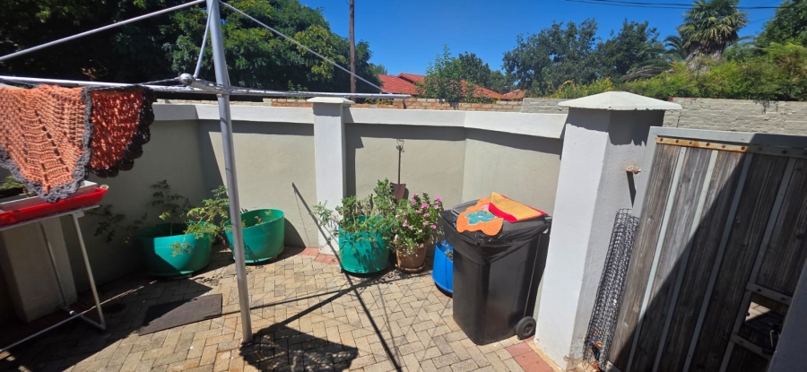 3 Bedroom Property for Sale in Kannoniers Park North West
